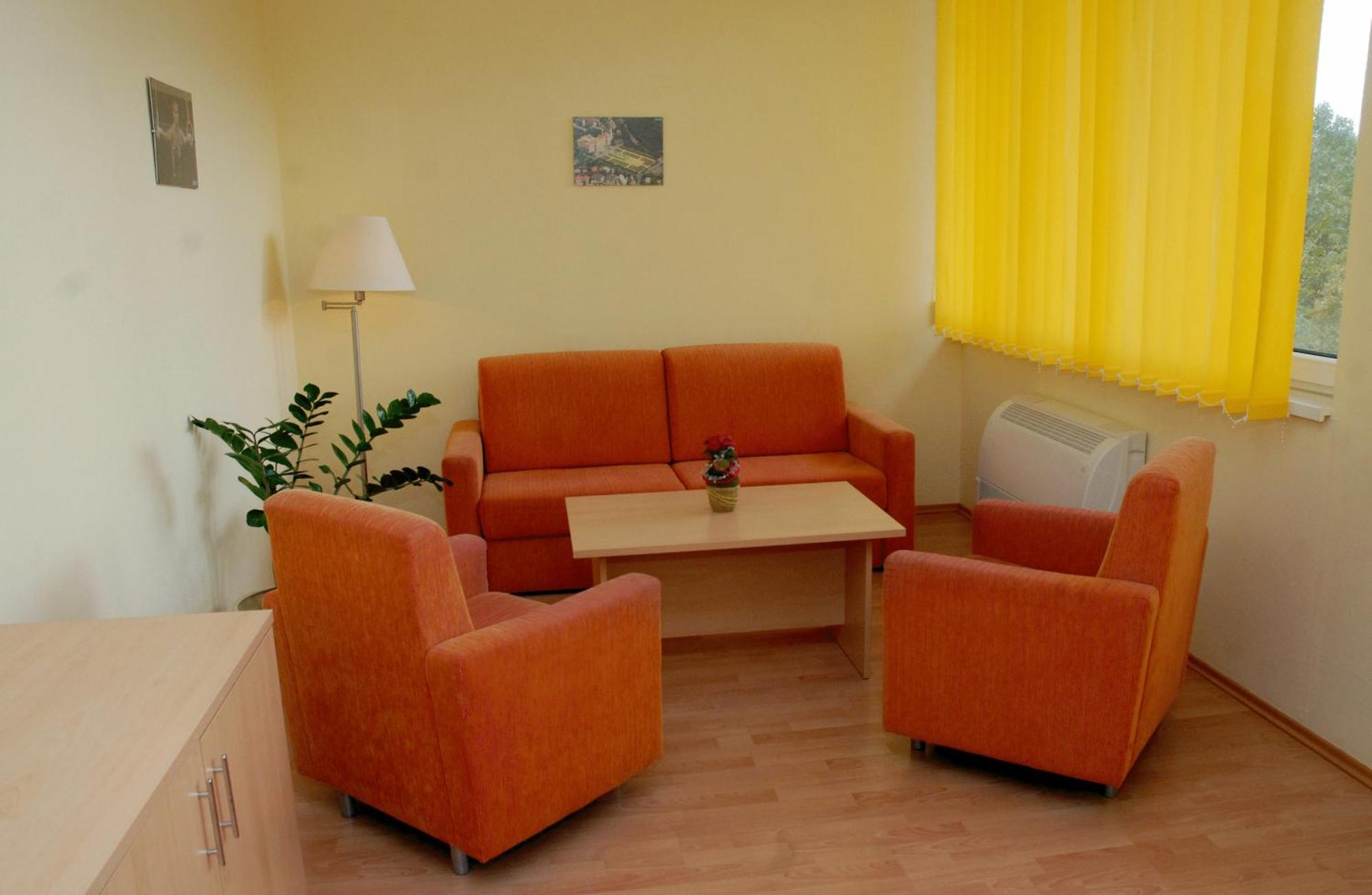 Sport Hotel Debrecen Ngoại thất bức ảnh