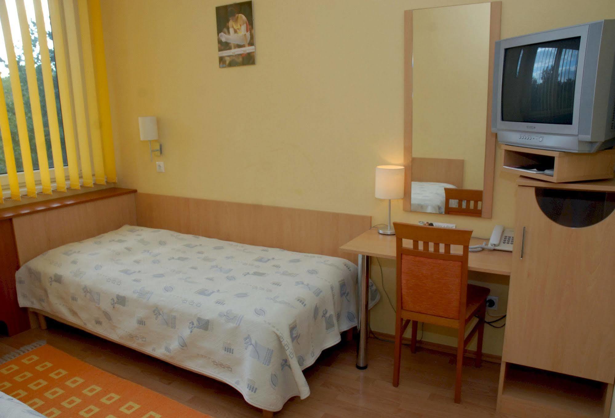 Sport Hotel Debrecen Ngoại thất bức ảnh